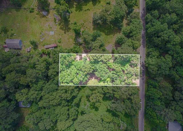 Property at 445 Swick Trl, Livingston, TX 77351