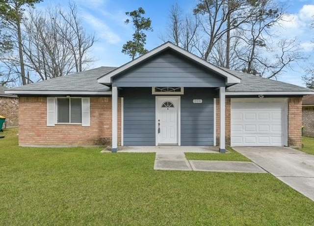 Property at 304 Jill St, Conroe, TX 77303, 4 beds, 2 baths