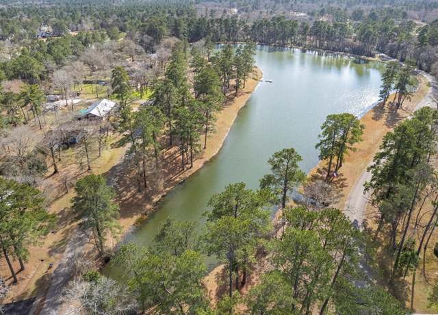 Property at 19701 W Lakeshore Dr, Magnolia, TX 77355
