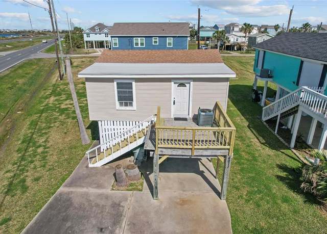 Property at 4011 Vista Rd, Galveston, TX 77554, 1 bed, 1 bath