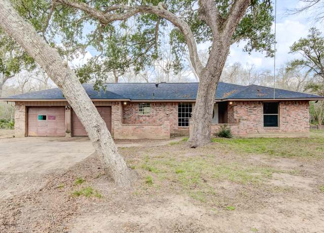 Property at 21072 Tx-36, Brazoria, TX 77422, 4 beds, 3 baths