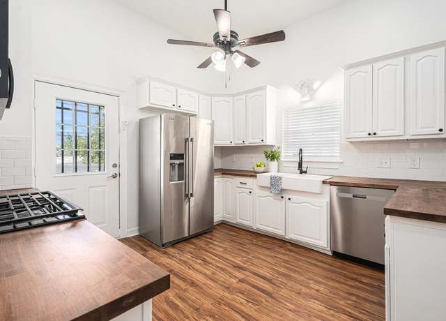 Property at 3515 Winnie St, Galveston, TX 77550, 5 beds, 2 baths