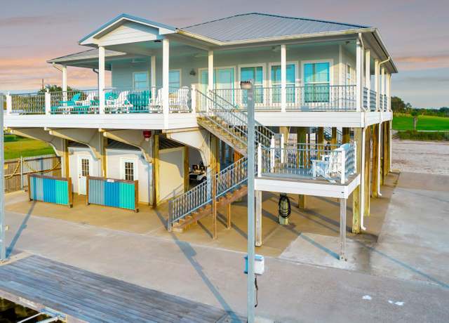 Property at 4850 County Road 328, Vanderbilt, TX 77969, 2 beds, 3 baths