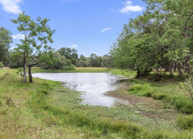 Property at 2751 Fm 2434, Weimar, TX 78962, 5 beds, 4.5 baths