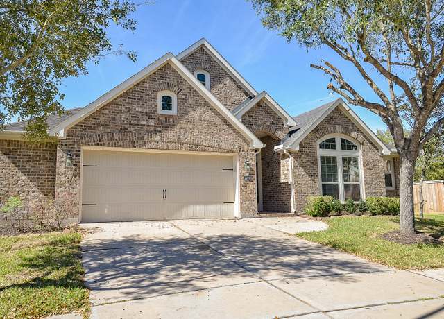 Property at 22011 Larchmont Ct, Richmond, TX 77469, 4 beds, 3 baths