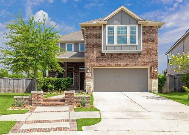 Property at 19426 Blueberry Cedar Dr, Cypress, TX 77433, 4 beds, 2.5 baths