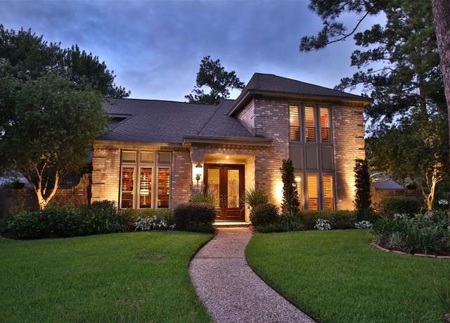Property at 16202 Kempton Park Dr, Spring, TX 77379, 4 beds, 4 baths
