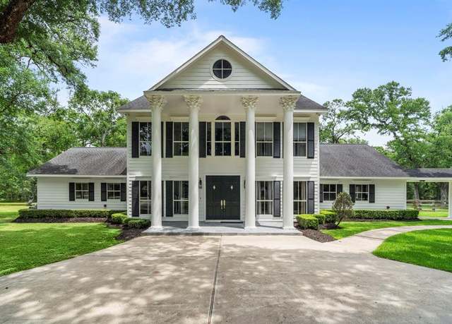 Property at 13451 E Brazos Bend Dr, Needville, TX 77461, 5 beds, 4.5 baths
