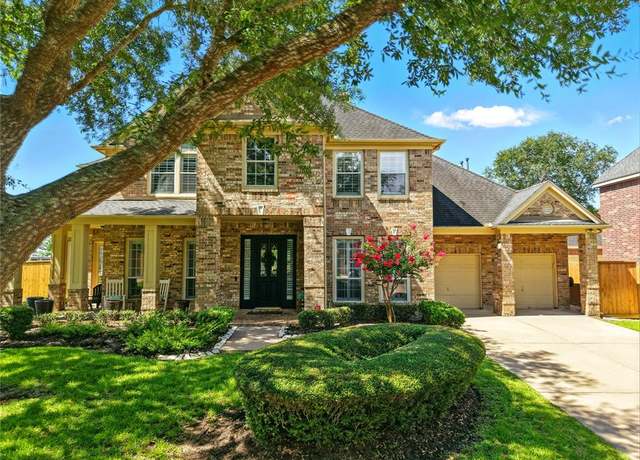 Property at 9618 Silver Birch Ct, Missouri City, TX 77459, 5 beds, 3.5 baths