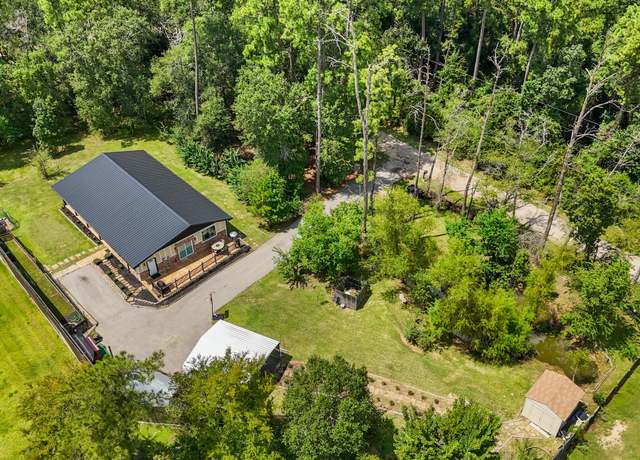 Property at 7317 Falling Oaks St, Spring, TX 77389, 4 beds, 2 baths