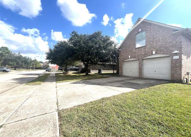 Property at 8210 Solara Bnd, Houston, TX 77083, 5 beds, 3.5 baths