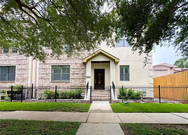 Property at 4042 Bellefontaine St, Houston, TX 77025, 4 beds, 3.5 baths