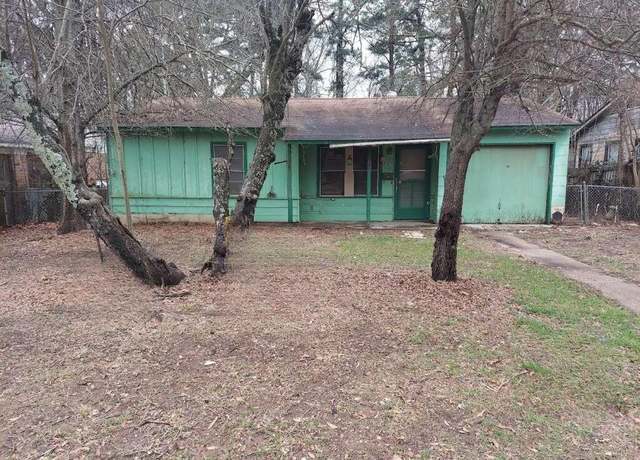 Property at 406 Jenkins St, Daingerfield, TX 75638, 2 beds, 1 bath