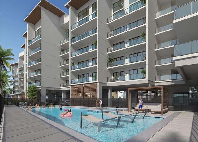 Property at 665 Tiki Dr #405, Tiki Island, TX 77554, 2 beds, 2.5 baths