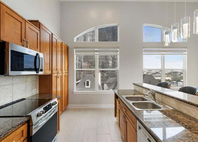 Property at 1010 Rosine St #40, Houston, TX 77019, 2 beds, 2 baths