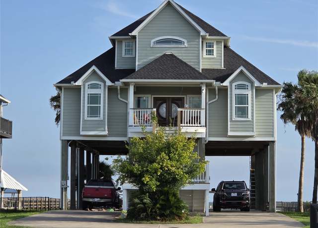 Property at 5222 Bayside Dr, Baytown, TX 77523, 2 beds, 3.5 baths