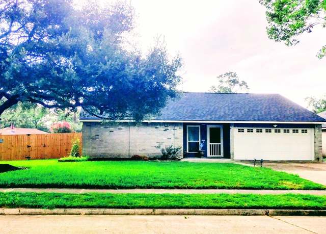 Property at 22414 Millgate Dr, Spring, TX 77373, 3 beds, 2 baths