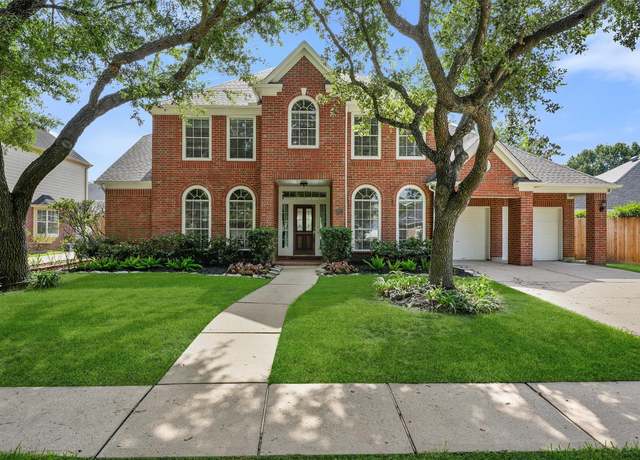 Property at 1922 Briarchester Dr, Katy, TX 77450, 5 beds, 4.5 baths
