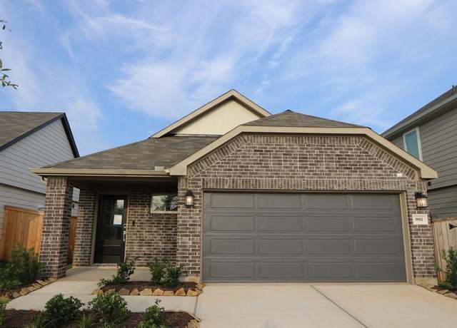 Property at 9811 Robard Ridge Ct, Montgomery, TX 77316, 4 beds, 2 baths