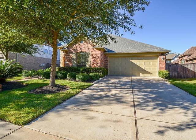 Property at 18426 N Settlers Shore Dr, Cypress, TX 77433, 3 beds, 2 baths