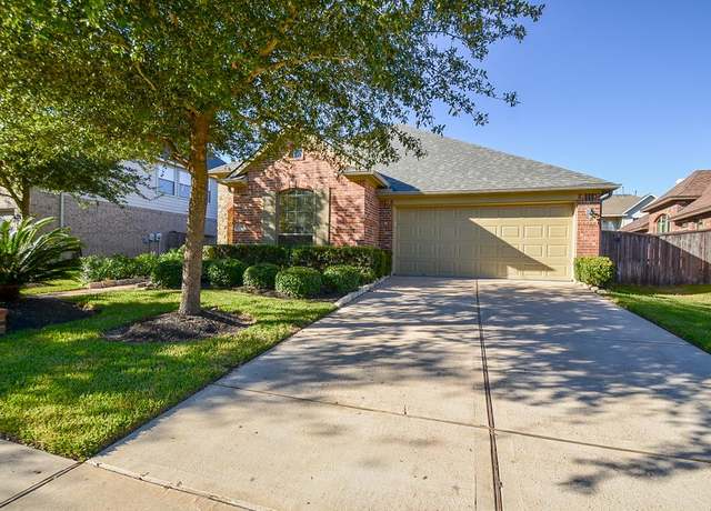 Property at 18426 N Settlers Shore Dr, Cypress, TX 77433, 3 beds, 2 baths