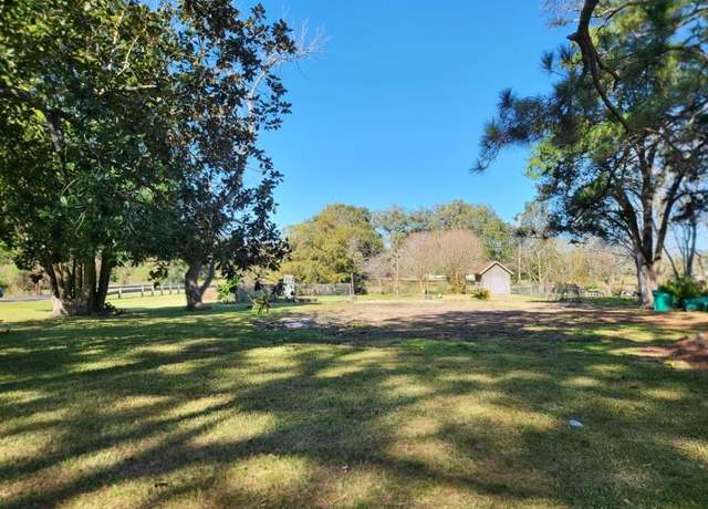 Property at 1128 Hathaway, La Marque, TX 77568