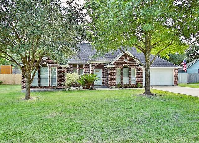 Property at 115 Texarkana Dr, Magnolia, TX 77354, 3 beds, 2 baths