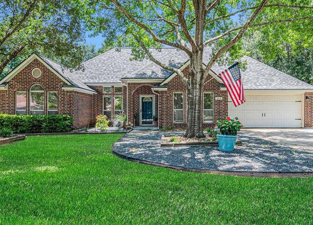Property at 115 Texarkana Dr, Magnolia, TX 77354, 3 beds, 2 baths