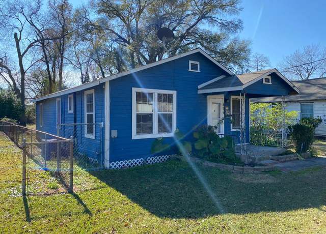 Property at 406 Oriole St, Houston, TX 77018, 3 beds, 1 bath