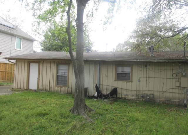 Property at 1018 Rosepoint St, Houston, TX 77018
