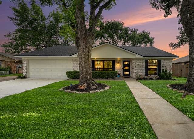 Property at 2907 Cypress Point Dr, Missouri City, TX 77459, 3 beds, 2 baths