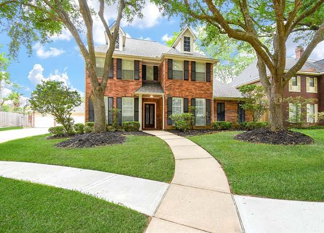 Property at 6007 Gideon Ct, Sugar Land, TX 77479, 4 beds, 2.5 baths
