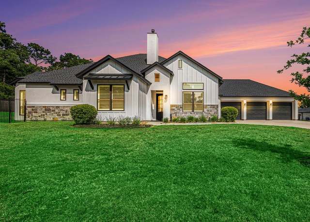 Property at 1703 Madera Oaks Ct, Conroe, TX 77304, 3 beds, 3.5 baths