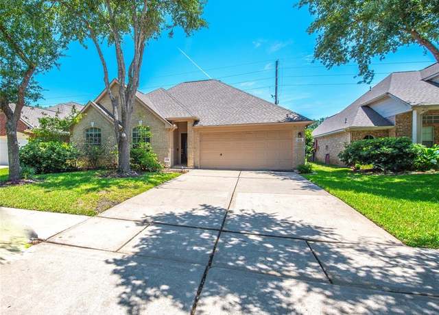 Property at 3635 Heritage Colony Dr, Missouri City, TX 77459, 3 beds, 2 baths