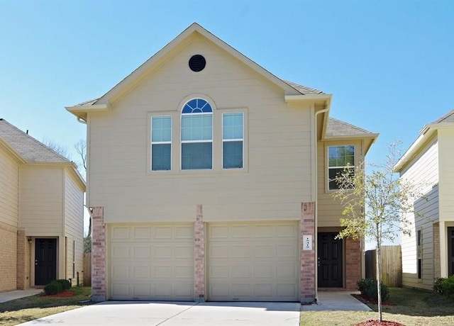 Property at 15415 Bammel Oaks Ct, Houston, TX 77014, 3 beds, 2.5 baths