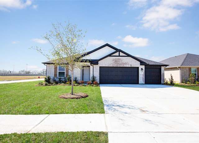 Property at 3205 21st Street North, Texas City, TX 77590, 4 beds, 2 baths