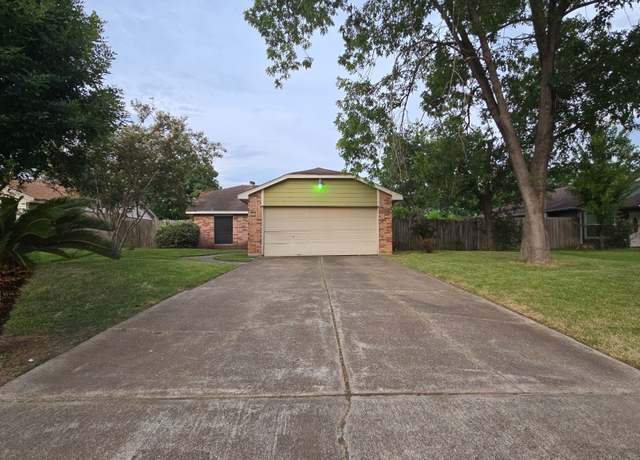 Property at 1714 Merton Dr Dr, Houston, TX 77015, 3 beds, 2 baths