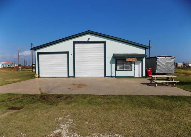 Property at 688 & 687 Blue Water Blvd, Sargent, TX 77414, 1 bath
