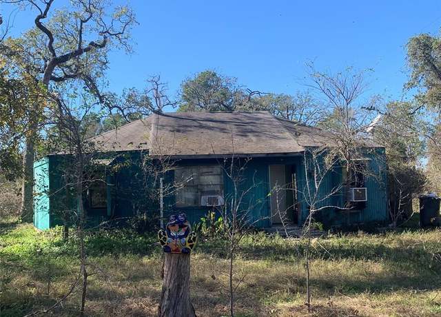 Property at 26573 Fawn Dr, Hempstead, TX 77445, 3 beds, 2 baths