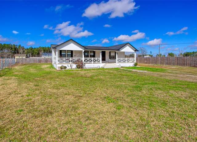 Property at 595 Road 5268, Cleveland, TX 77327, 3 beds, 2 baths