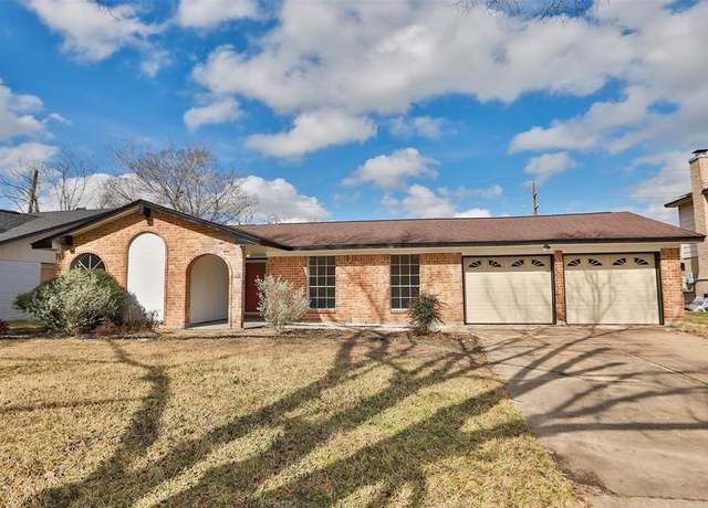 Property at 19426 Leafwood Ln, Houston, TX 77084, 3 beds, 2 baths