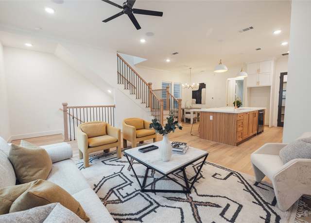 Property at 1614 Ojeman Rd Unit I, Houston, TX 77055, 4 beds, 4 baths