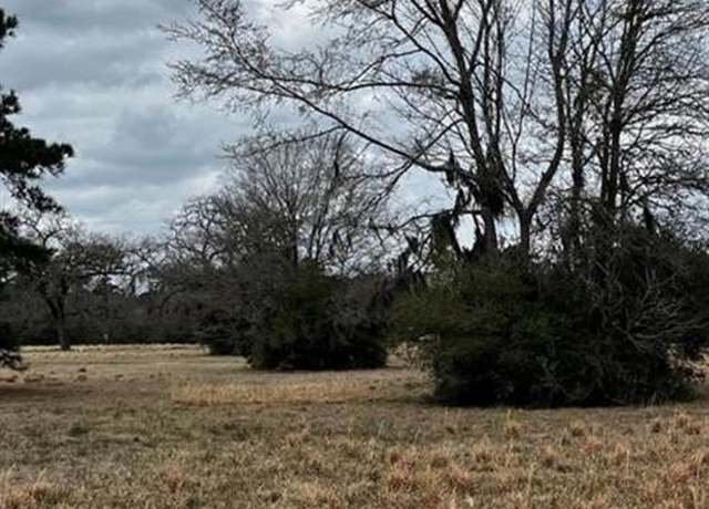 Property at 313 Dawns Edge, Trinity, TX 75862
