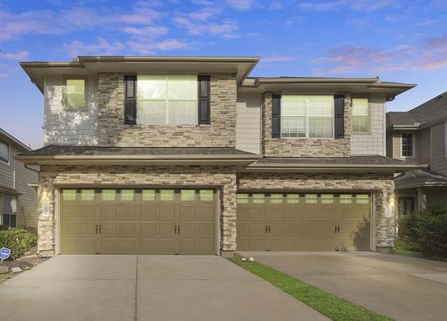 Property at 11508 Hackmatack Way, Houston, TX 77066, 3 beds, 2.5 baths