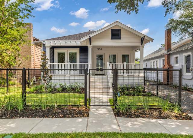 Property at 904 Willard St, Houston, TX 77006, 2 beds, 2 baths
