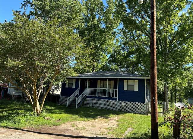 Property at 1103 E 2nd St, Cleveland, TX 77327, 3 beds, 1 bath