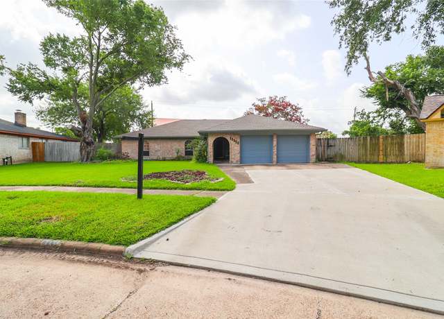 Property at 11115 Silkwood Dr, Houston, TX 77031, 3 beds, 2 baths