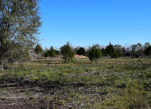 Property at 2928 Fm 2668 Ave, Bay City, TX 77414
