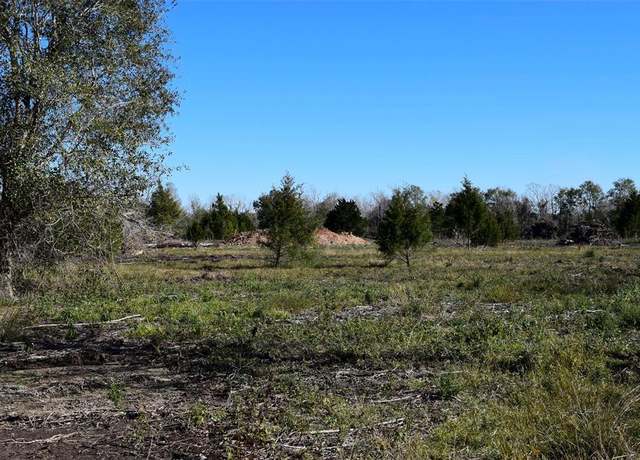 Property at 2928 FM 2668 Ave, Bay City, TX 77414