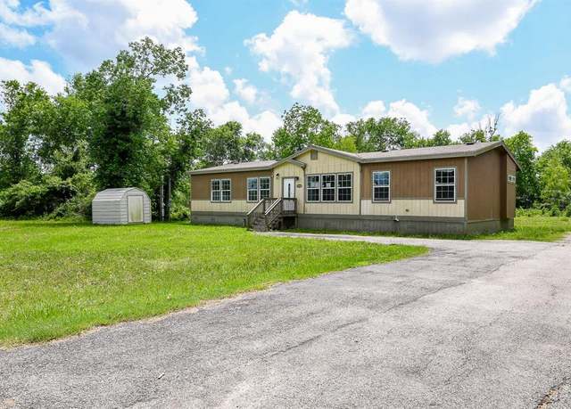 Property at 16818 Keith Cir, Alvin, TX 77511, 4 beds, 2 baths